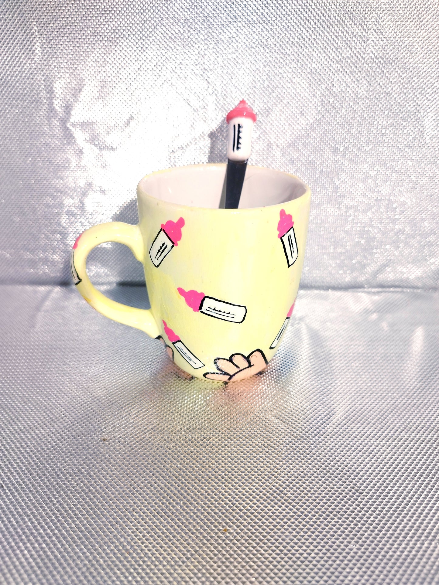Casse bonbon Ensemble Tasse avec sa petite cuillère biberon