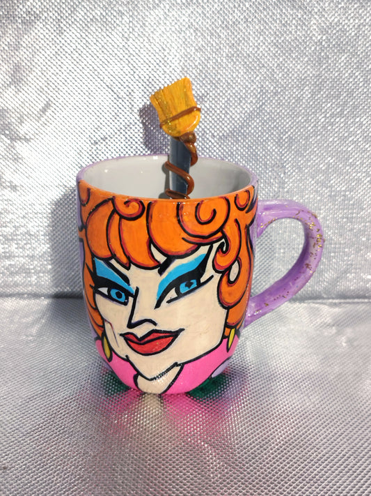 Endora Ensemble Tasse et sa petite cuillère Balais Magique